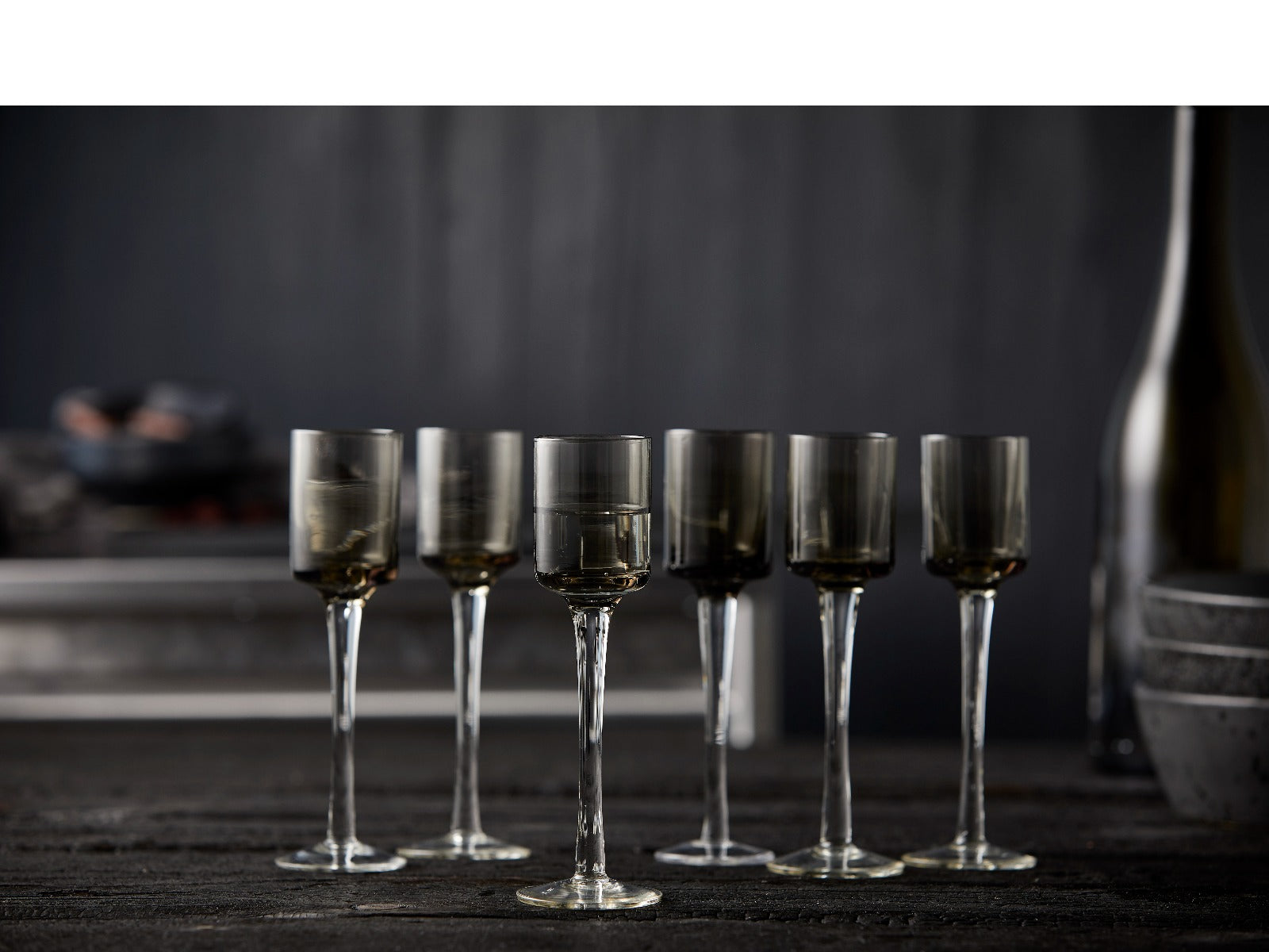 Lyngby Glas snapseglas på fod, grå - 6 stk. - Bahne